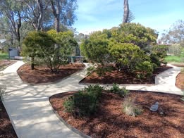 Corten edging pathway